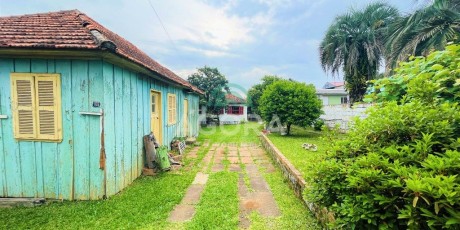 Home in Metric Way