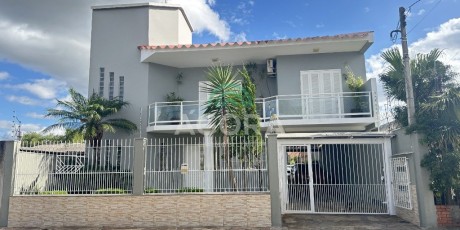 Home in Metric Way