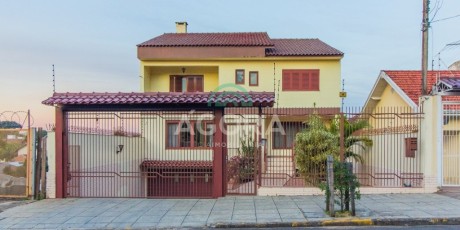 Home in Metric Way