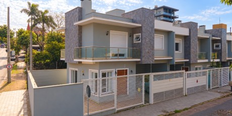 Home in Metric Way