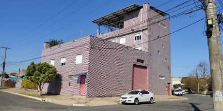Home in Metric Way